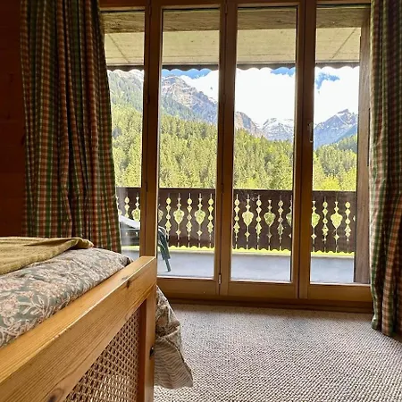 En Montagne A Шампери